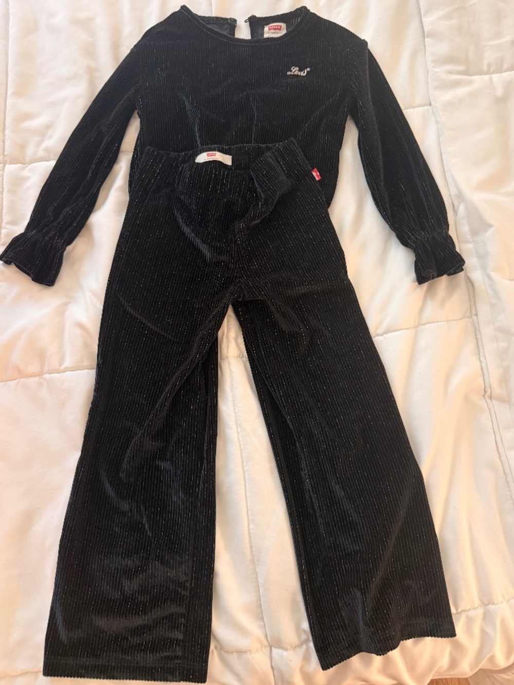 Levi’s 2-Piece Long Sleeve Top and Wide Pants Velour Set